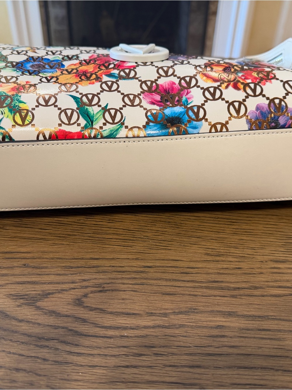 Valentino Floral Logo Shoulder Bag in Cream - Picture 5 of 8